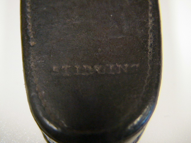 Stirlin leather case